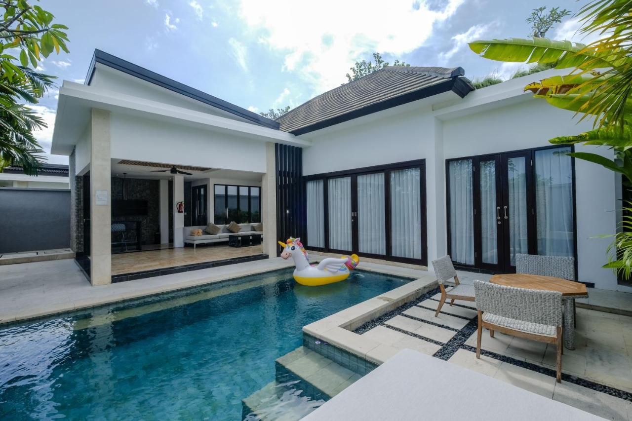Prasana Villas By Arjani Resorts Uluwatu Екстериор снимка