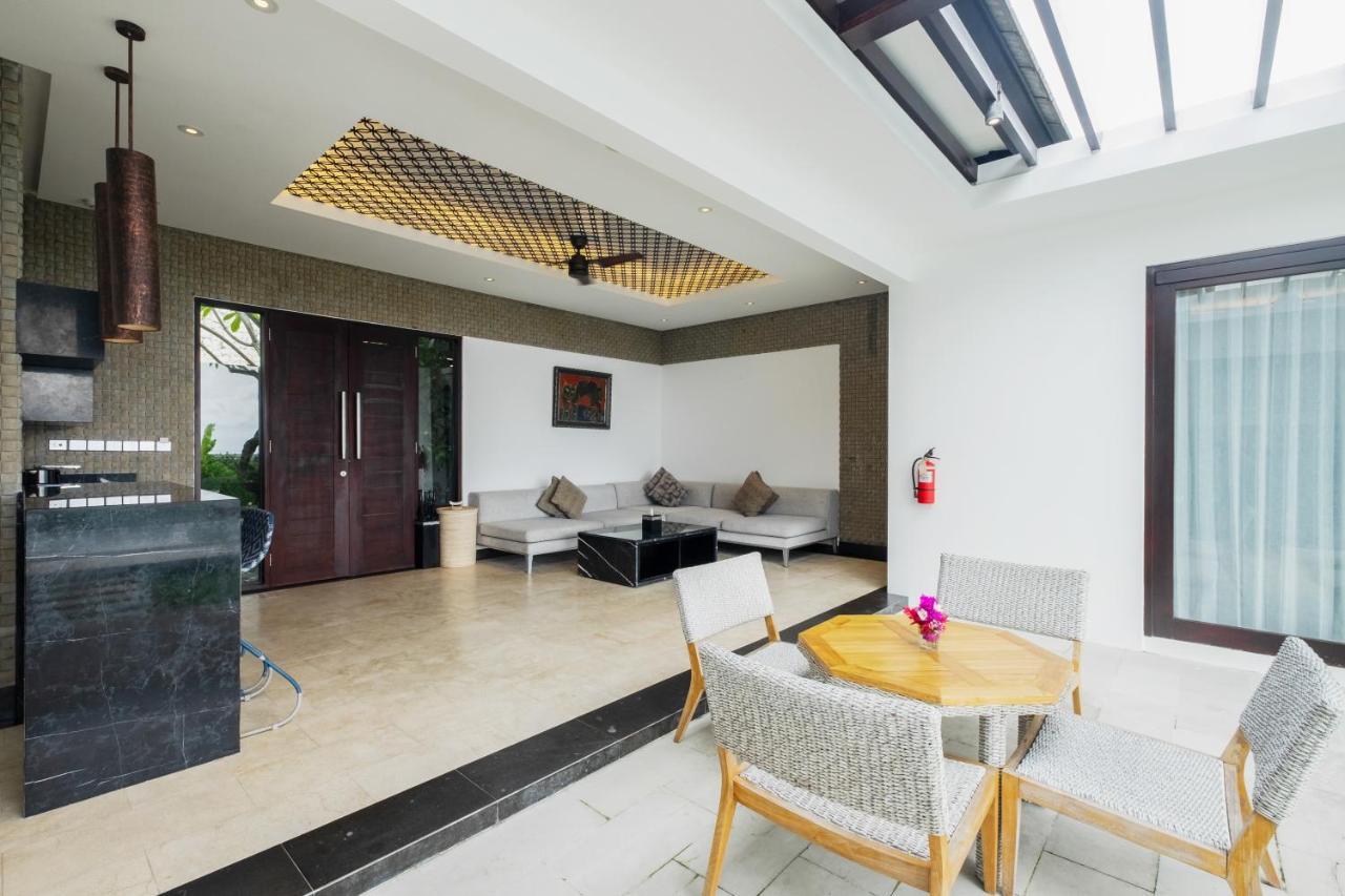 Prasana Villas By Arjani Resorts Uluwatu Екстериор снимка