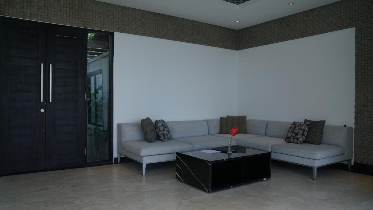Prasana Villas By Arjani Resorts Uluwatu Екстериор снимка